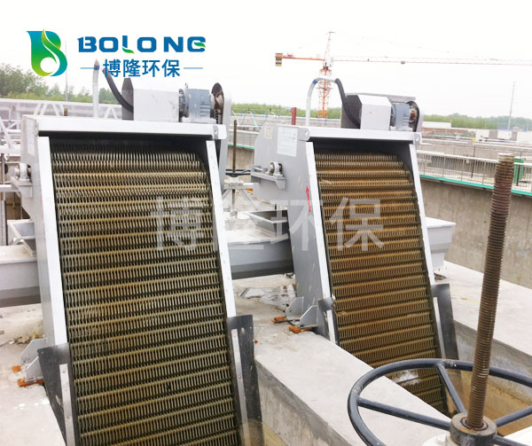 回轉(zhuǎn)式機(jī)械格柵